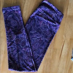 LuLaRoe TC Leggings-Pixelated Purple Paisley